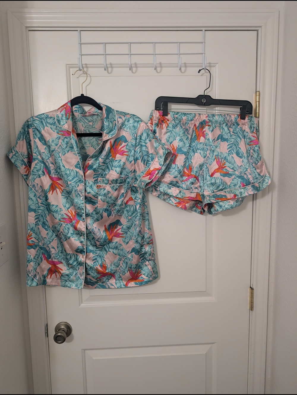 Buddy Love Tropical Leaf & Bird Print Short Pajama‎ Set in Teal Pink